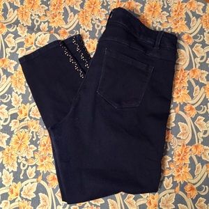 14W Dark Rinse Denim Skinny Jeans w/Stud detail